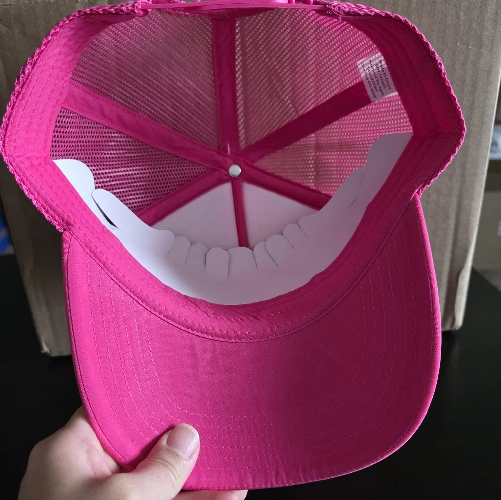 N/A vibrant pink