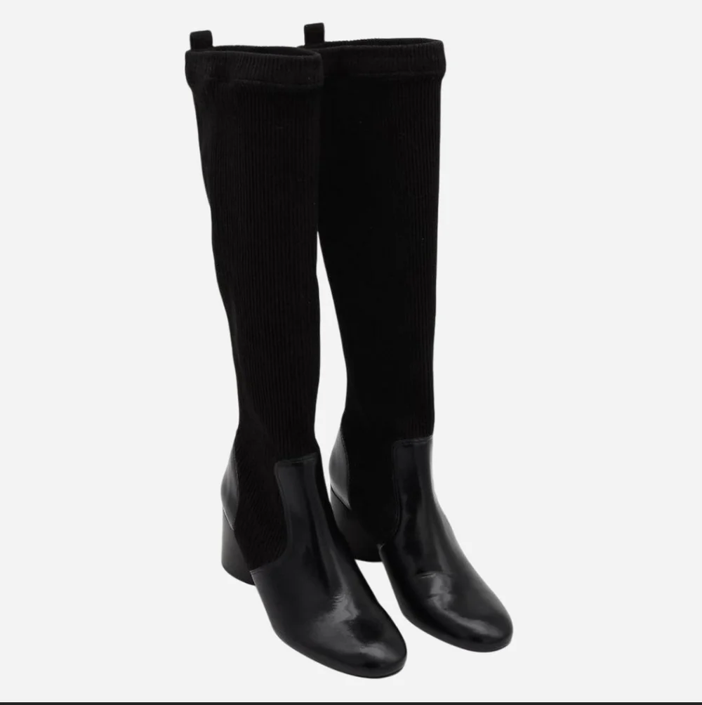 Tory Burch size color