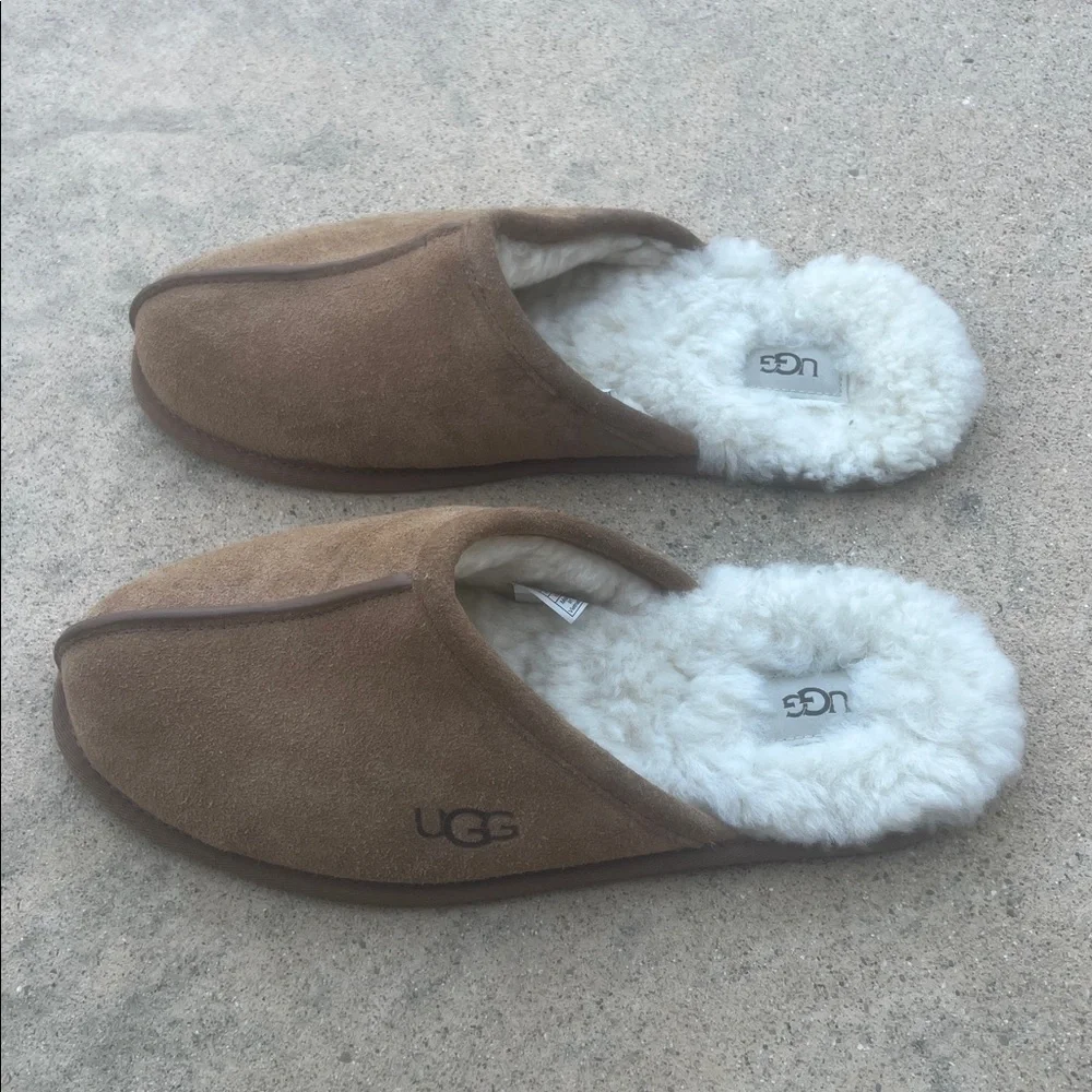 UGG scuff chestnut