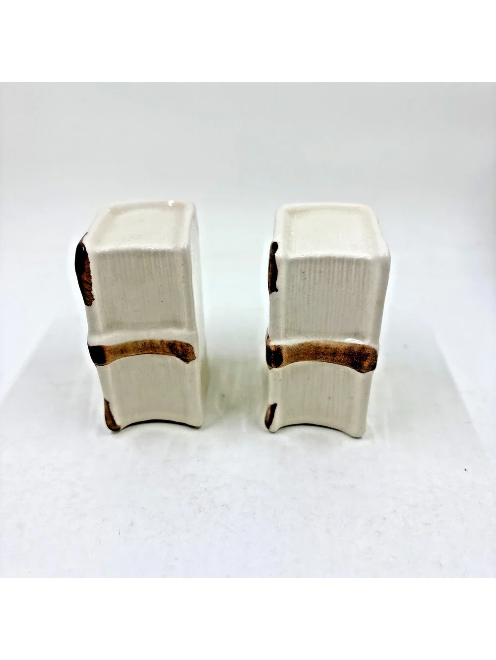 N/A from shaker material