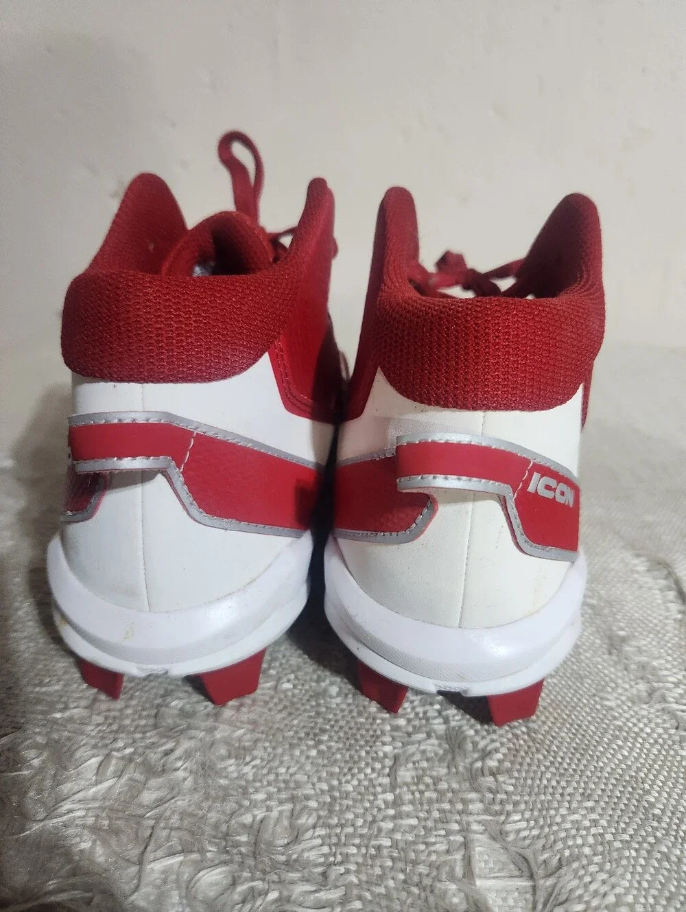 adidas bold red