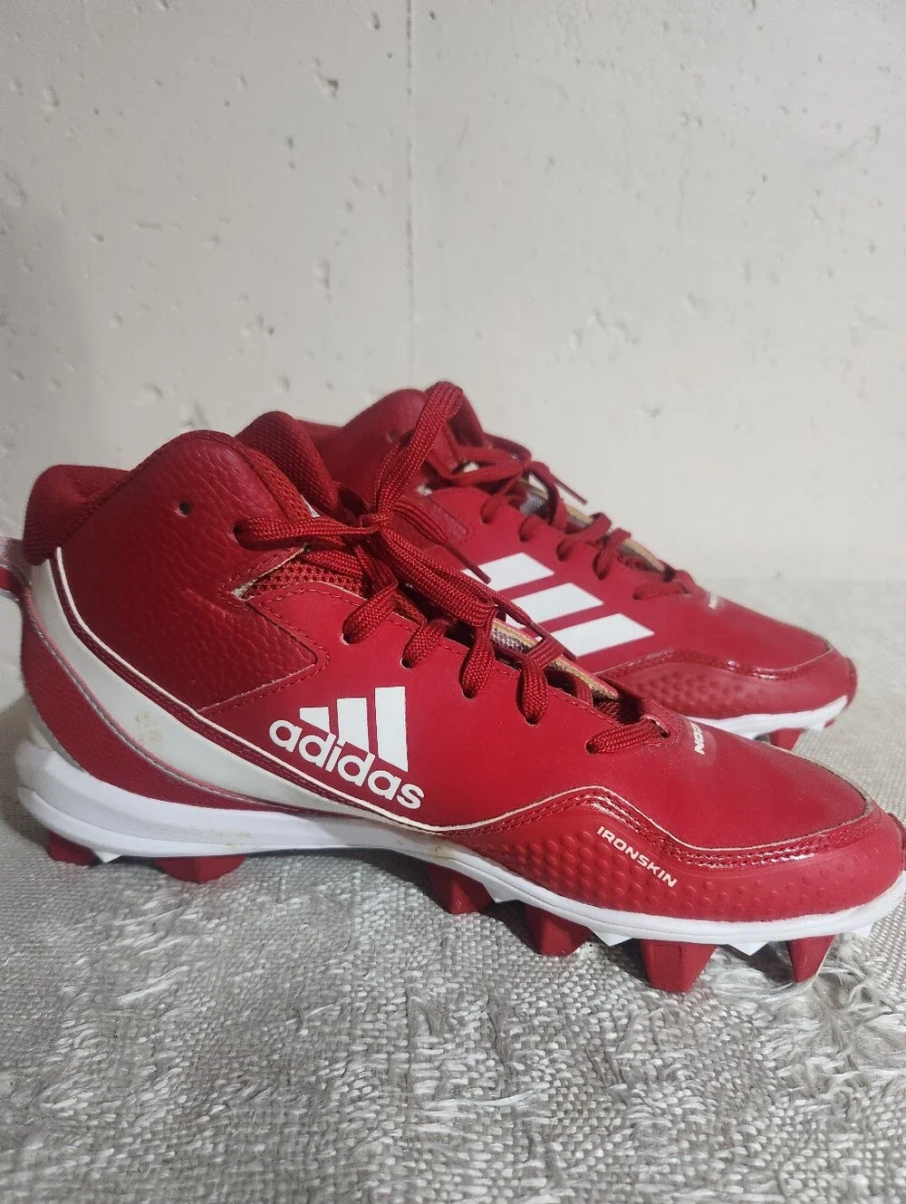 adidas bold red