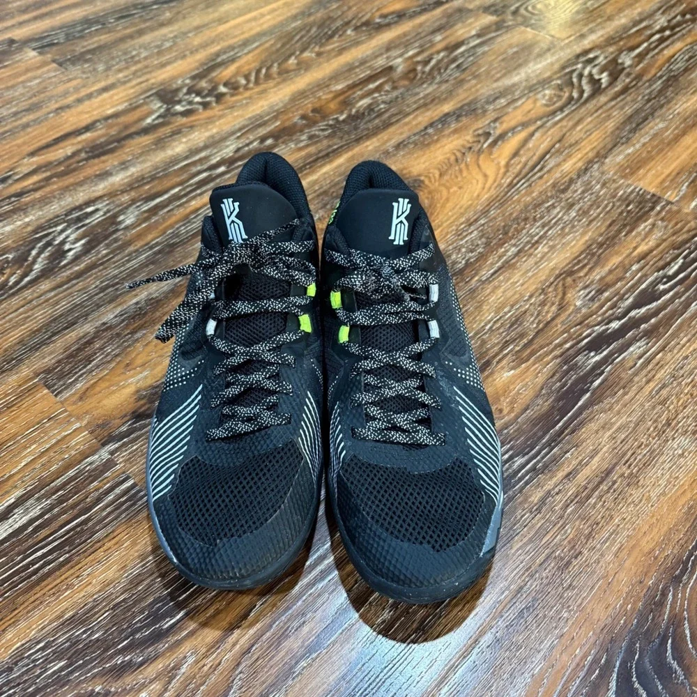 Nike boys or