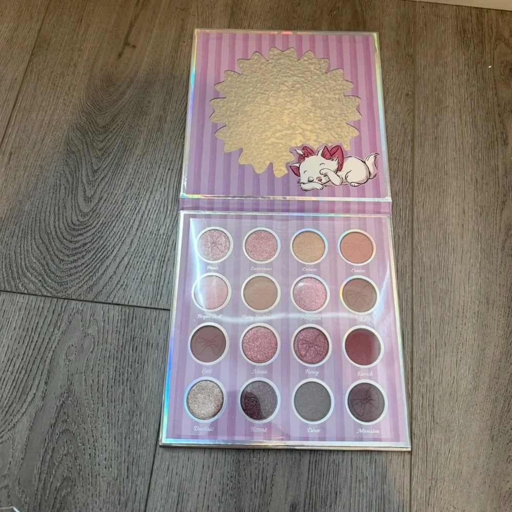 Disney chic eyeshadow