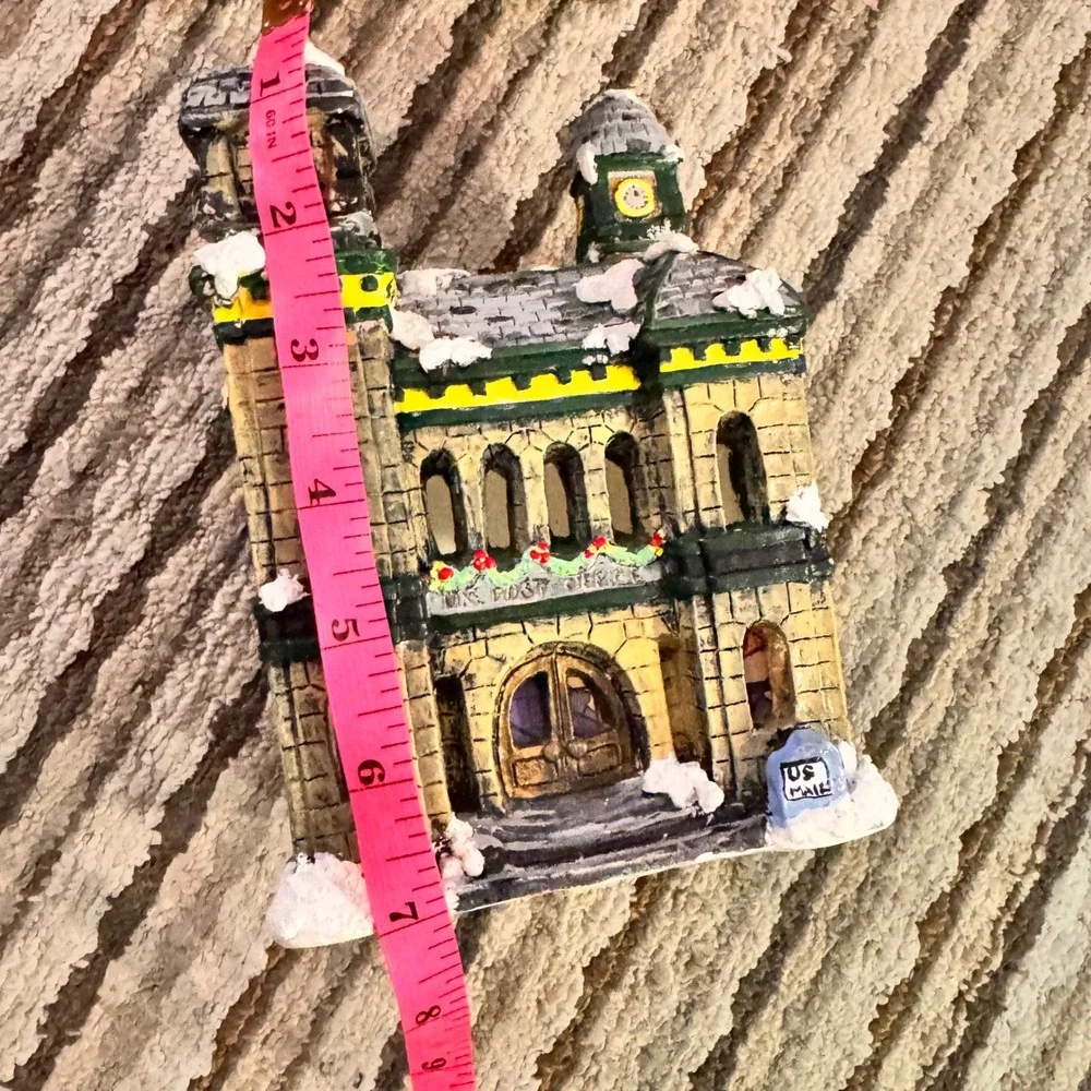 Plastercraft capture charm