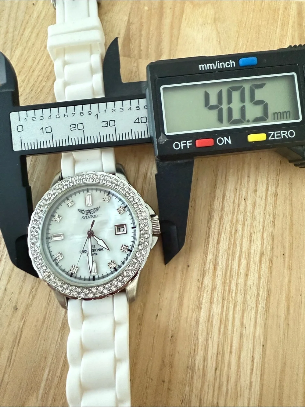 Invicta brand model