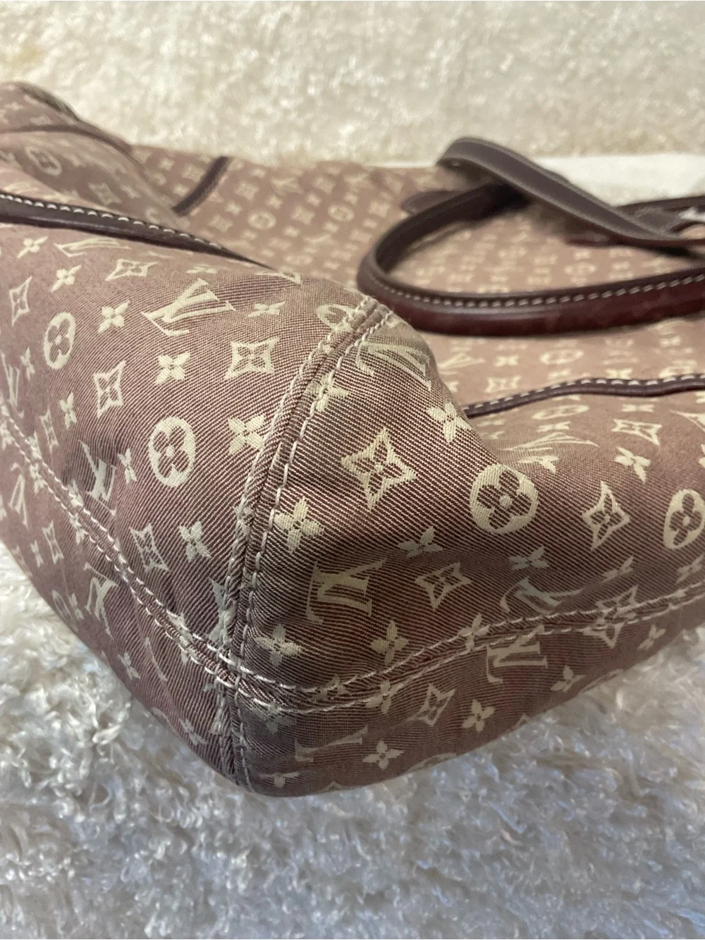 Louis Vuitton authentic louis