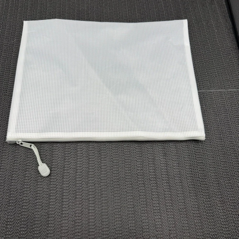 Unbranded view photos