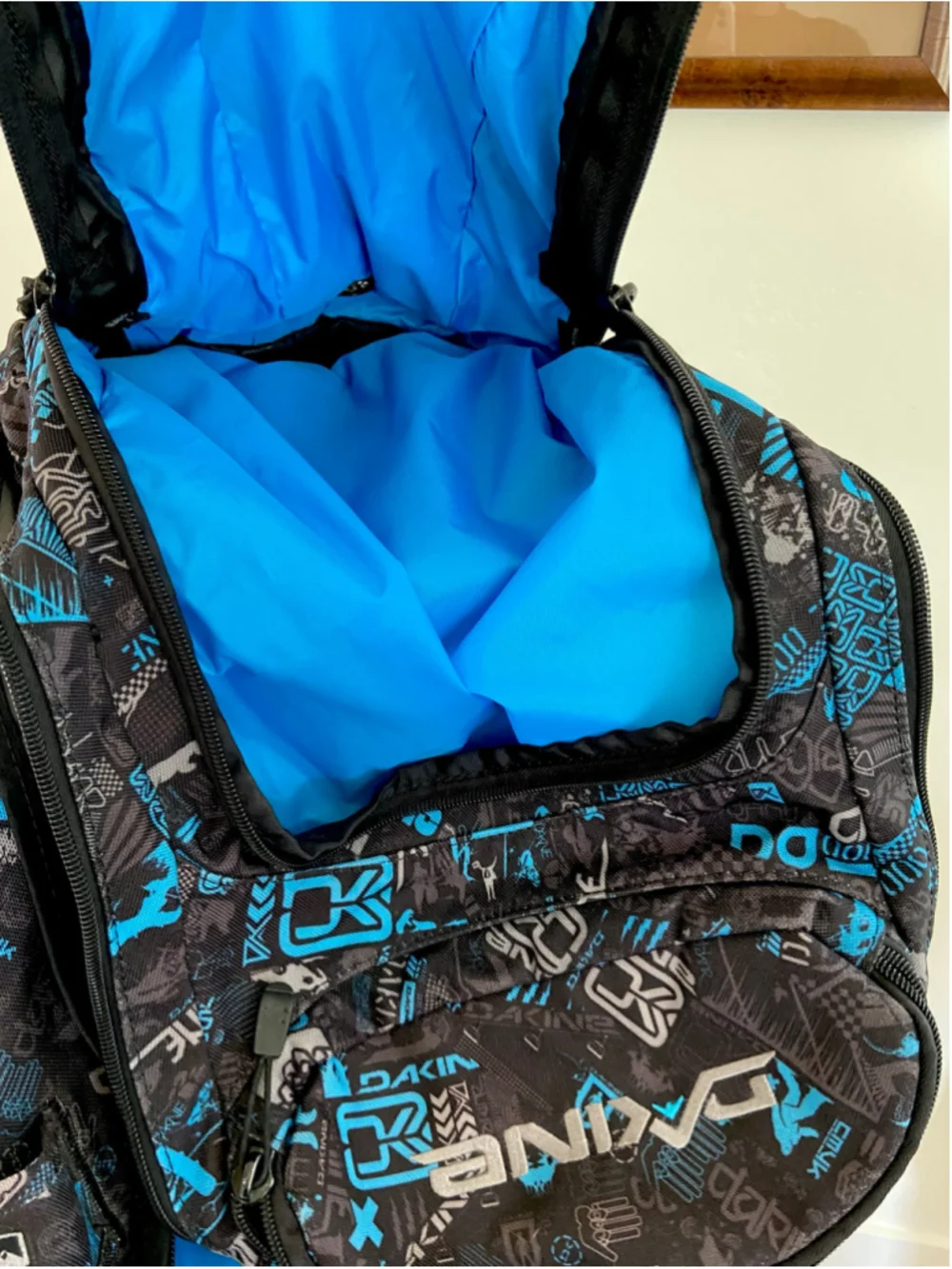 Dakine backpack features