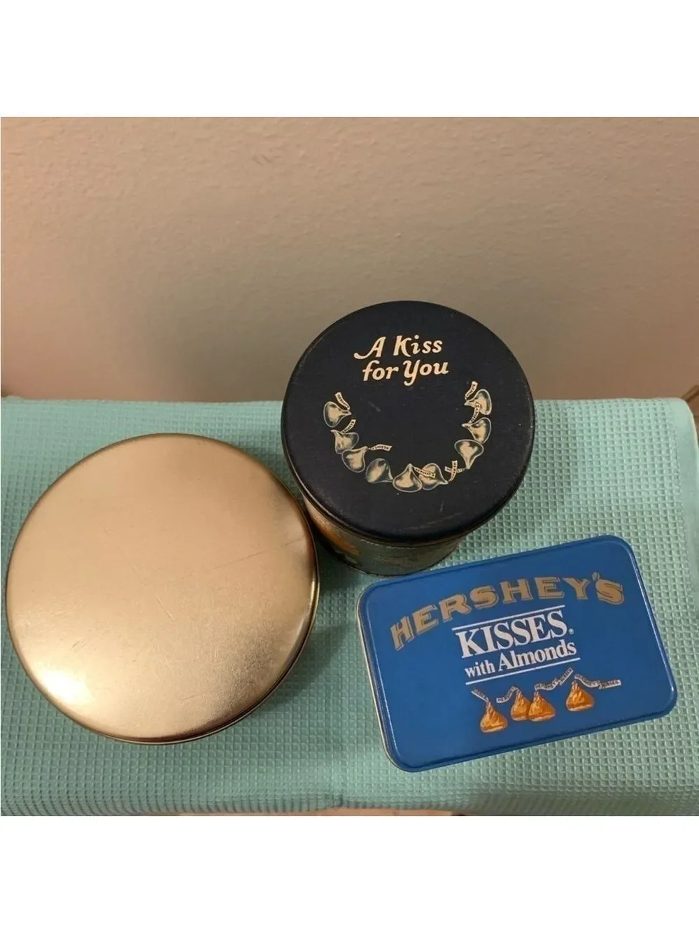 Hershey’s vintage three