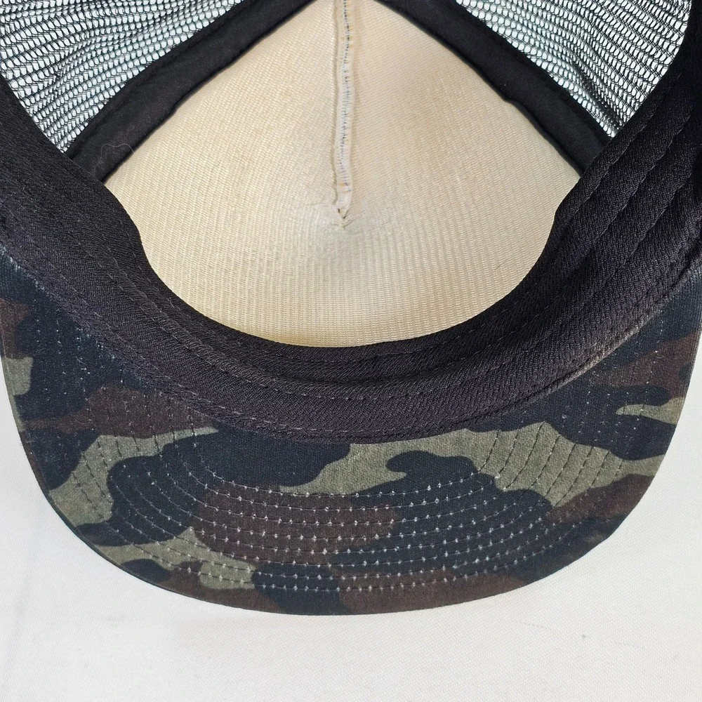 Quiksilver trucker hat
