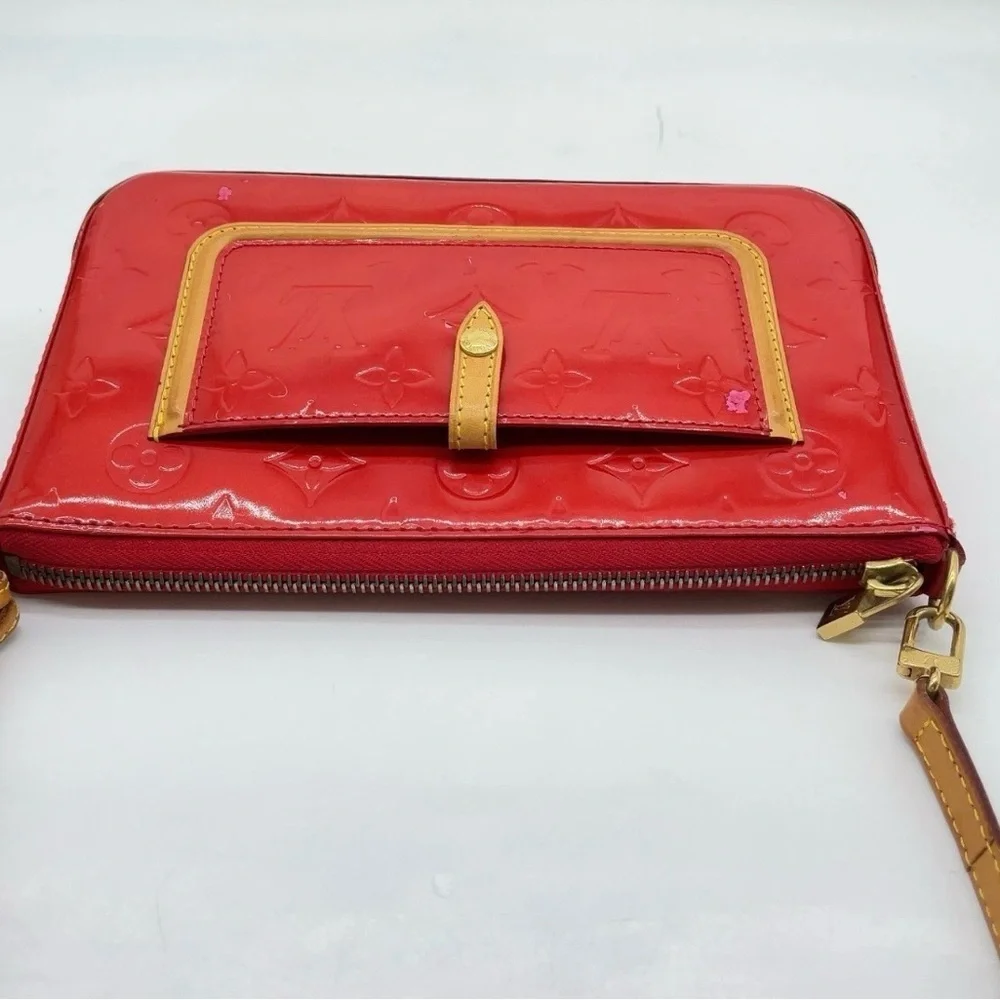 Louis Vuitton brand louis