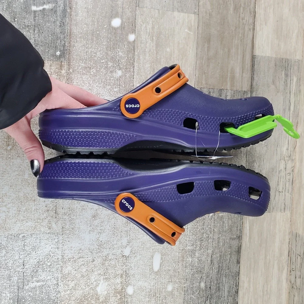 CROCS new without