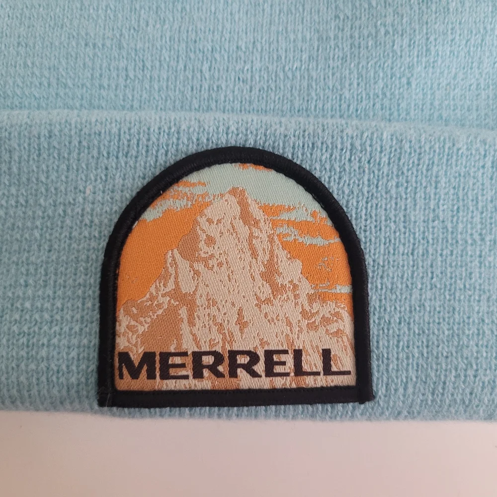 Merrell ships visible