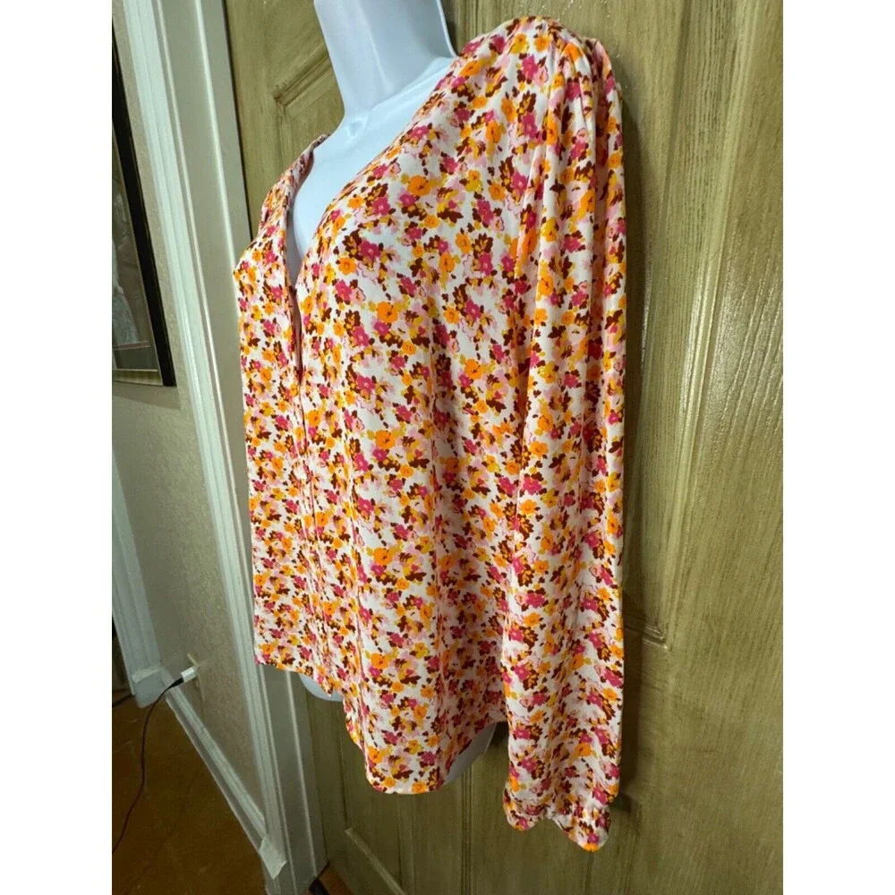 J Crew Women’s Floral All Over Print Multicolor Button Up V Neck Shirt Large