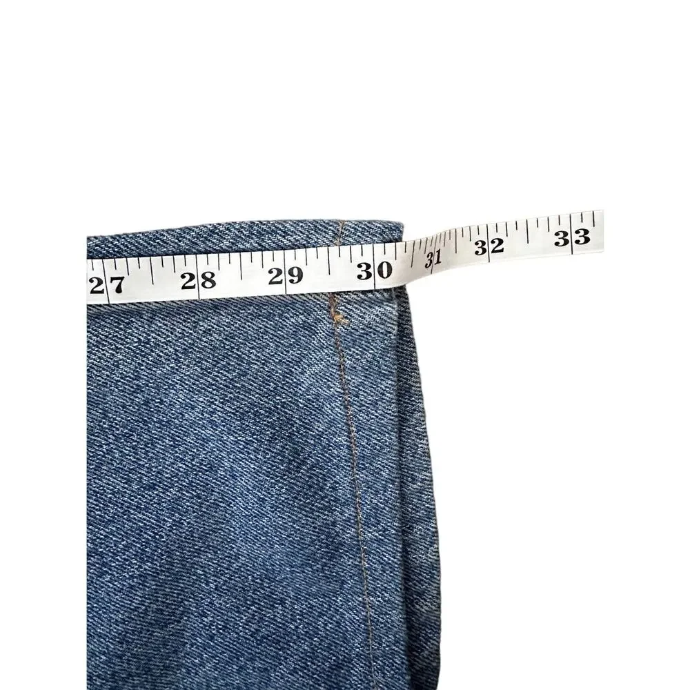 Levis l34 ships medium