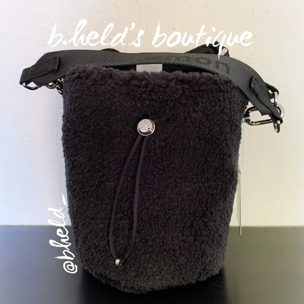 lululemon athletica lululemon crossbody