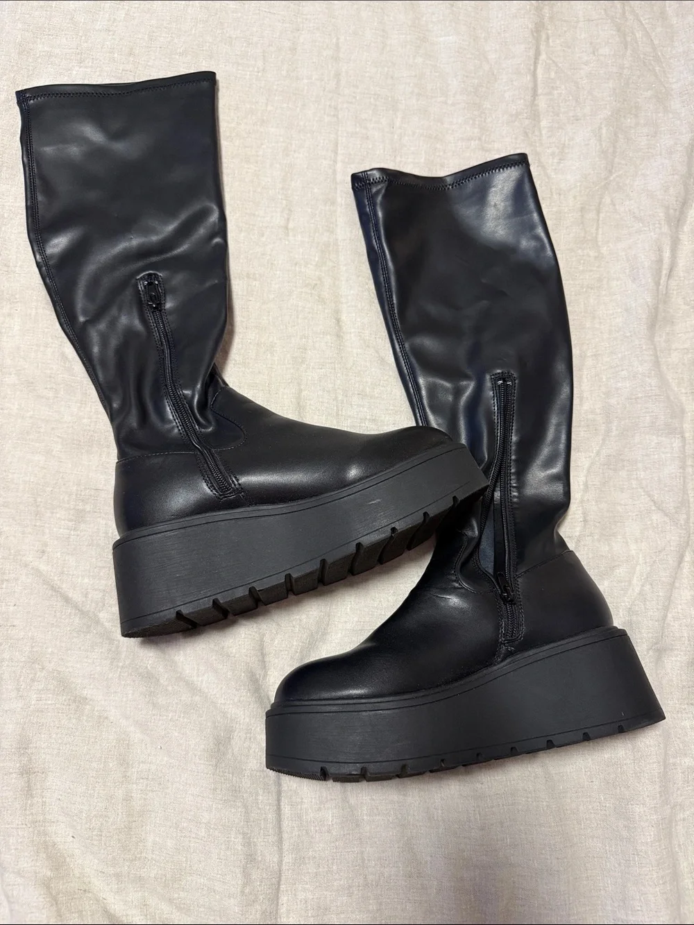 Steve Madden chunky platform