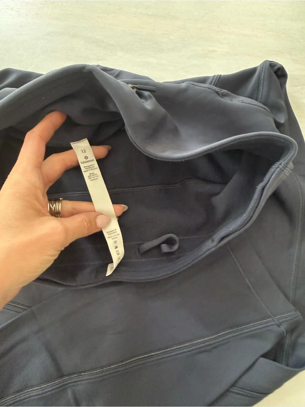 lululemon athletica lululemon flurry