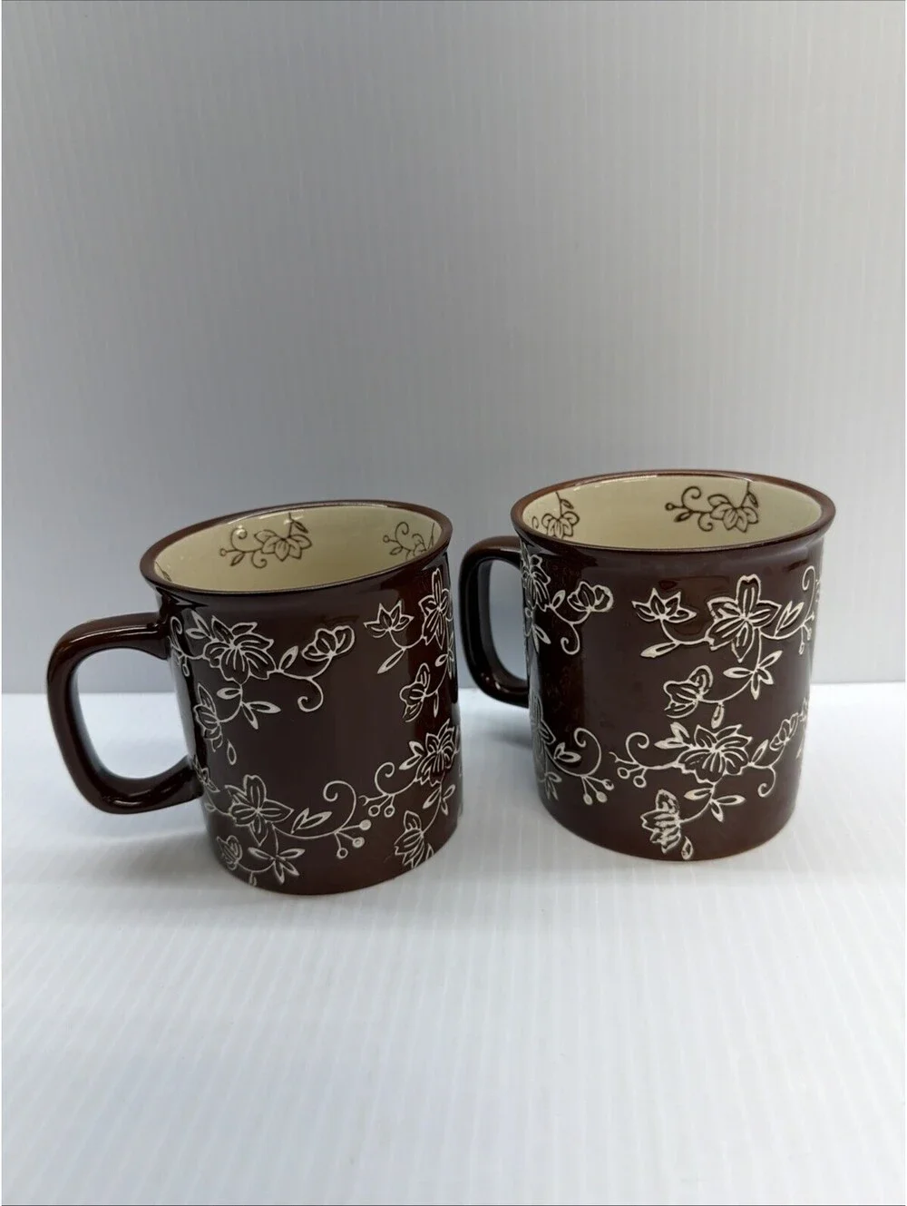 Temptations by Tea/Coffee Tara Mugs (Set of 2) 14 Oz Floral Lace Chocolate