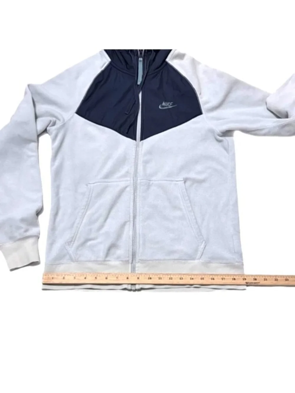 Nike mens small