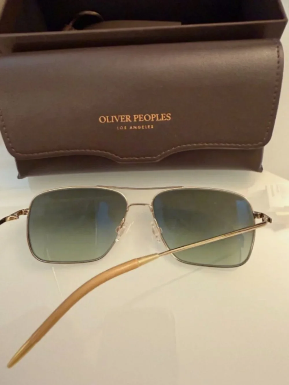 Oliver Peoples clooney brosnan