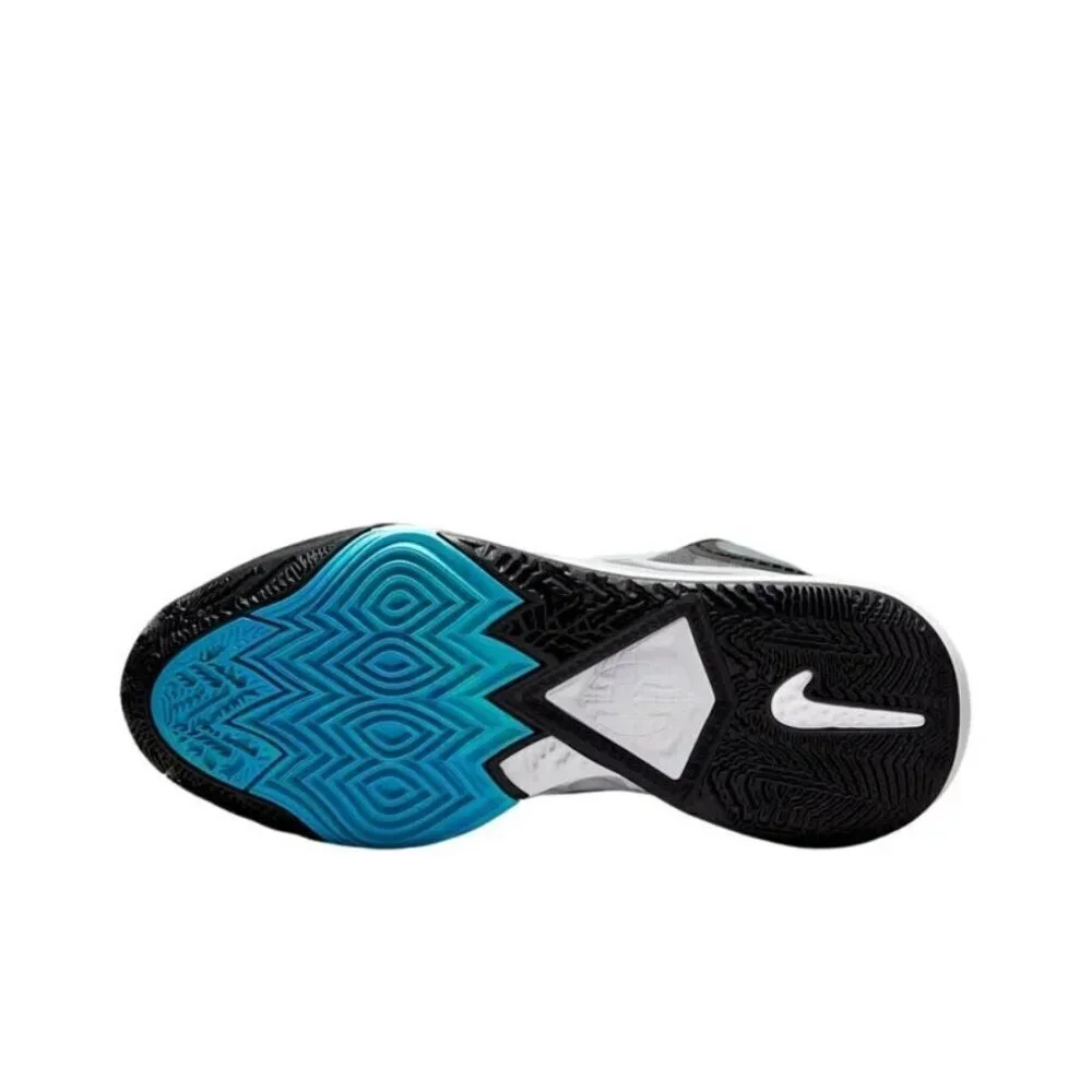 Nike product pair