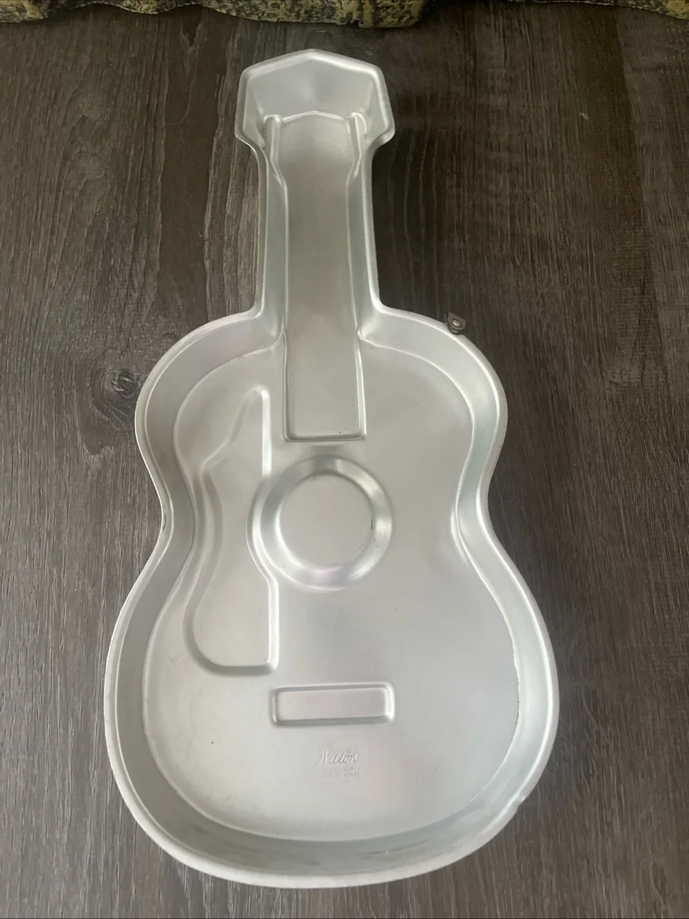 Wilton guitar shaped