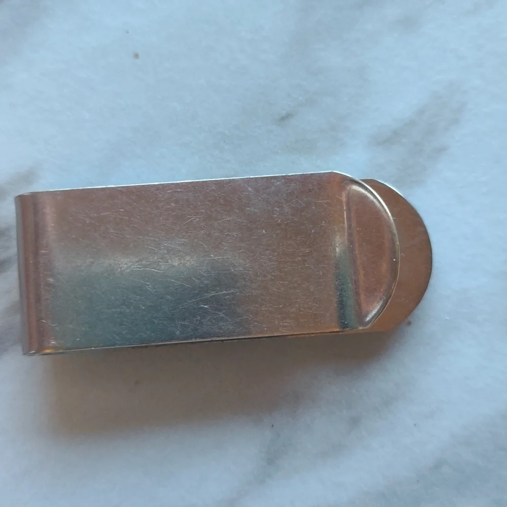N/A small metal