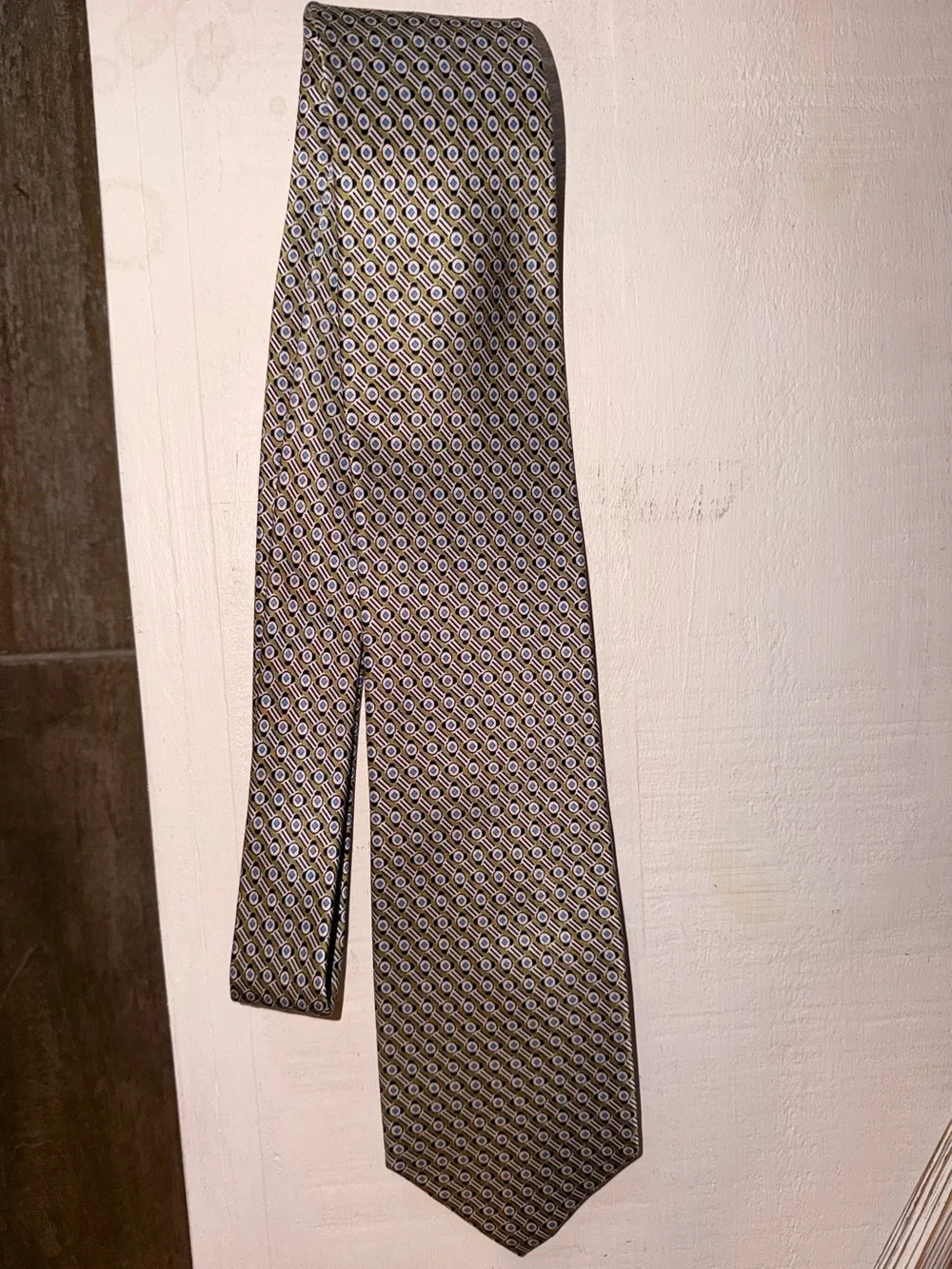Jos. A. Bank tie that