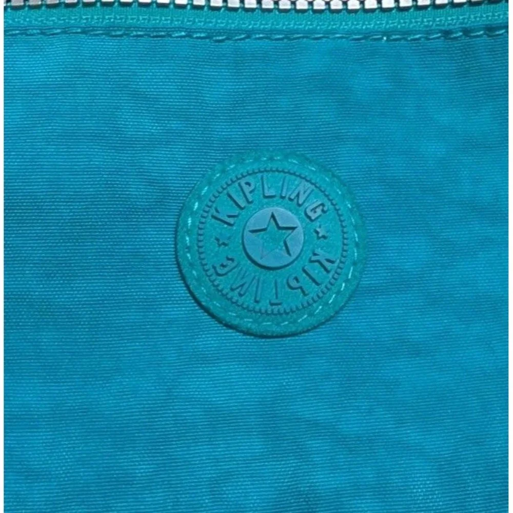 Kipling brand style