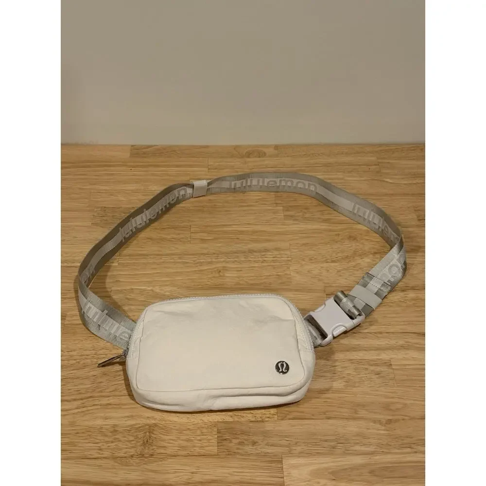 Lululemon Everywhere Belt Bag 1L White Opal Belt Bag Crossbody Fanny Pack OS
