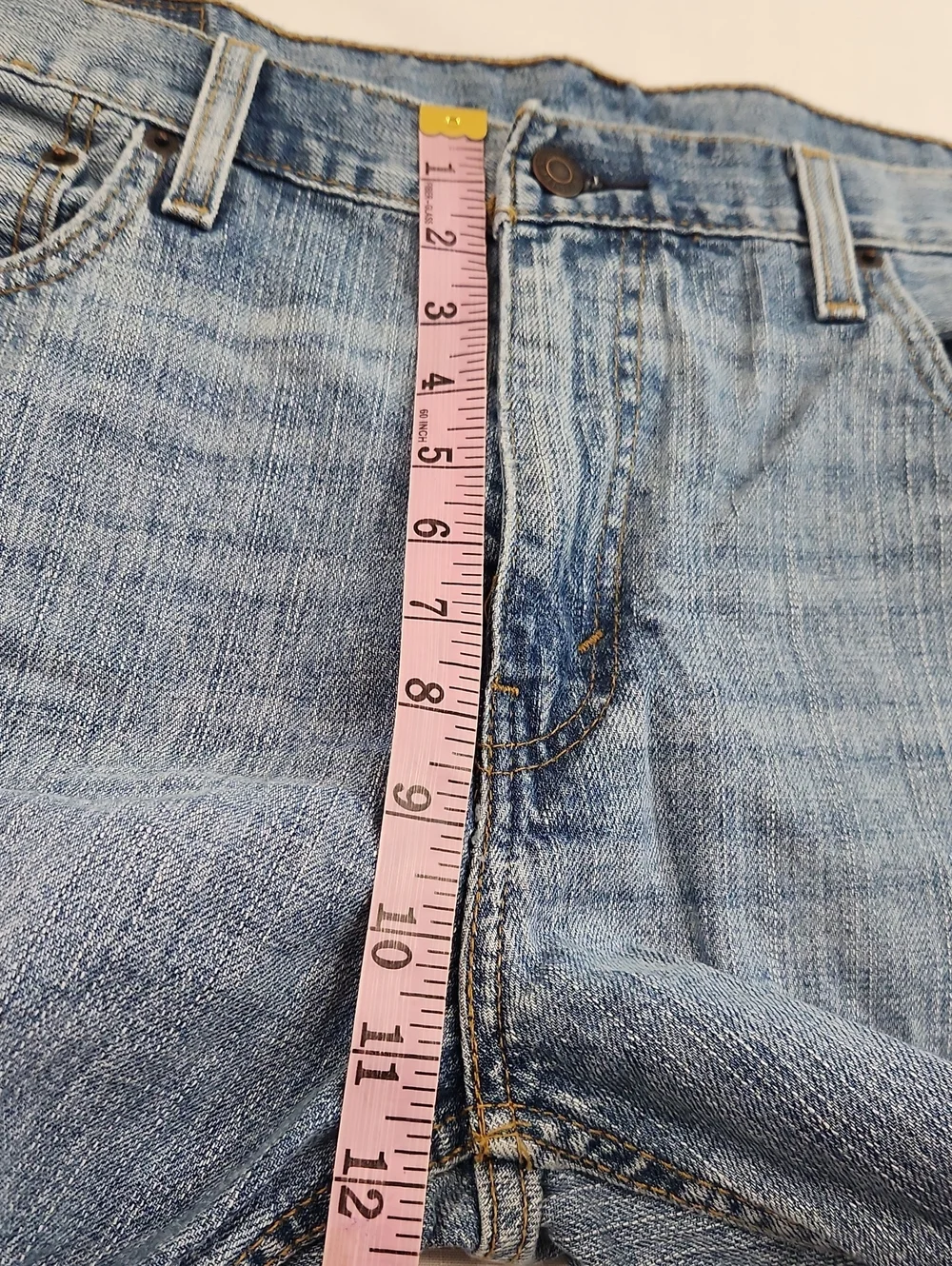 Levis medium wash