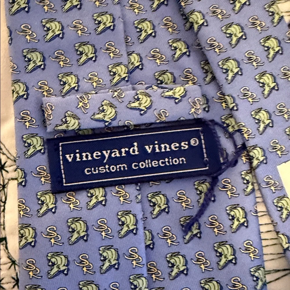 Vineyard Vines **custom tie