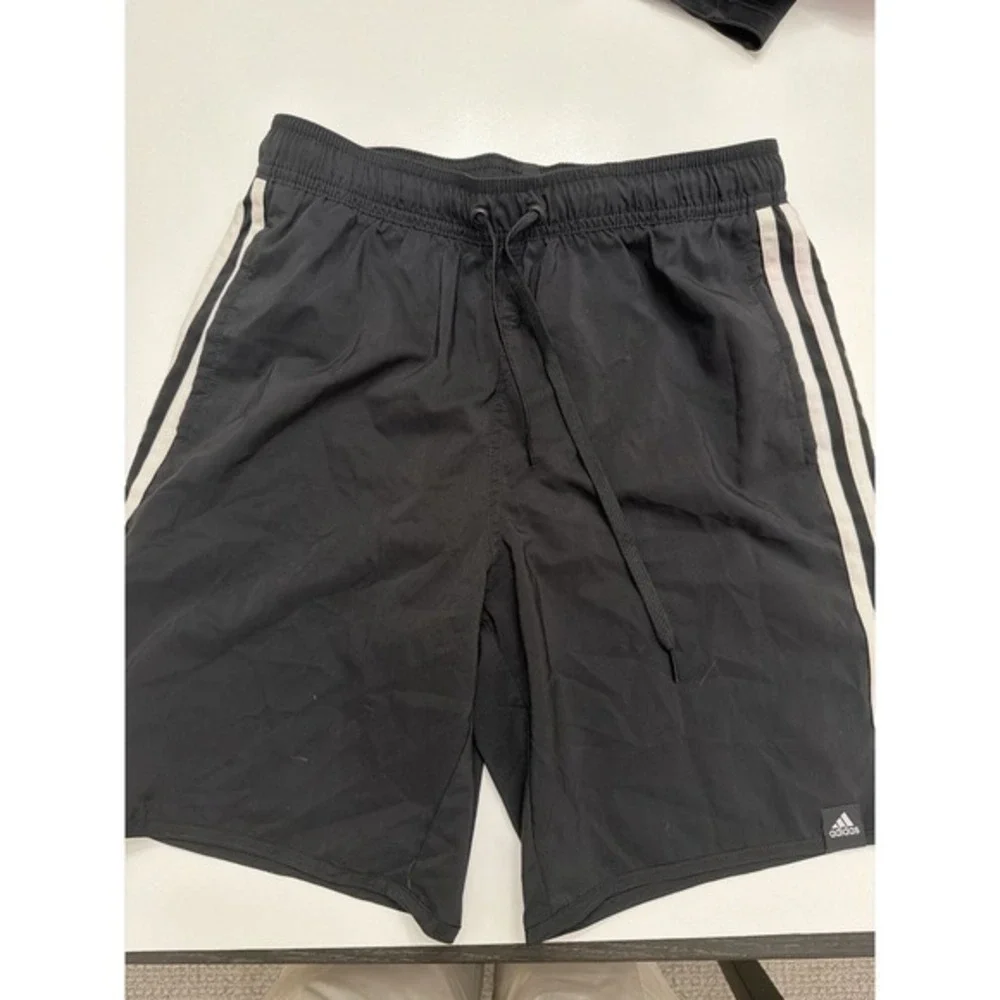 Adidas Men's Athletic Shorts Black White 3-Stripe Drawstring Size Small.    3917