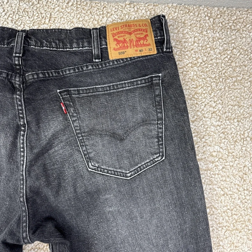 Levis 559 Relaxed Fit Straight Leg Men's Size 40X32 Black Denim Jeans Stretch