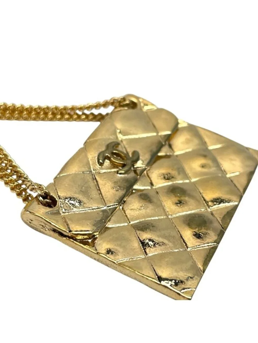 CHANEL model product