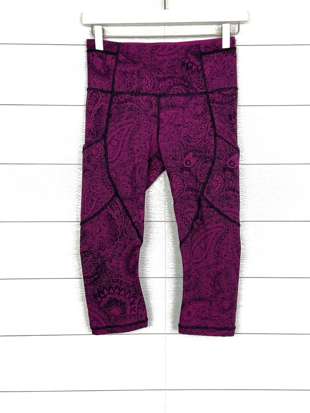 LULULEMON Outrun 17 Crop Run Legging Antique Paisley Deep Fuschia Pink Black 4