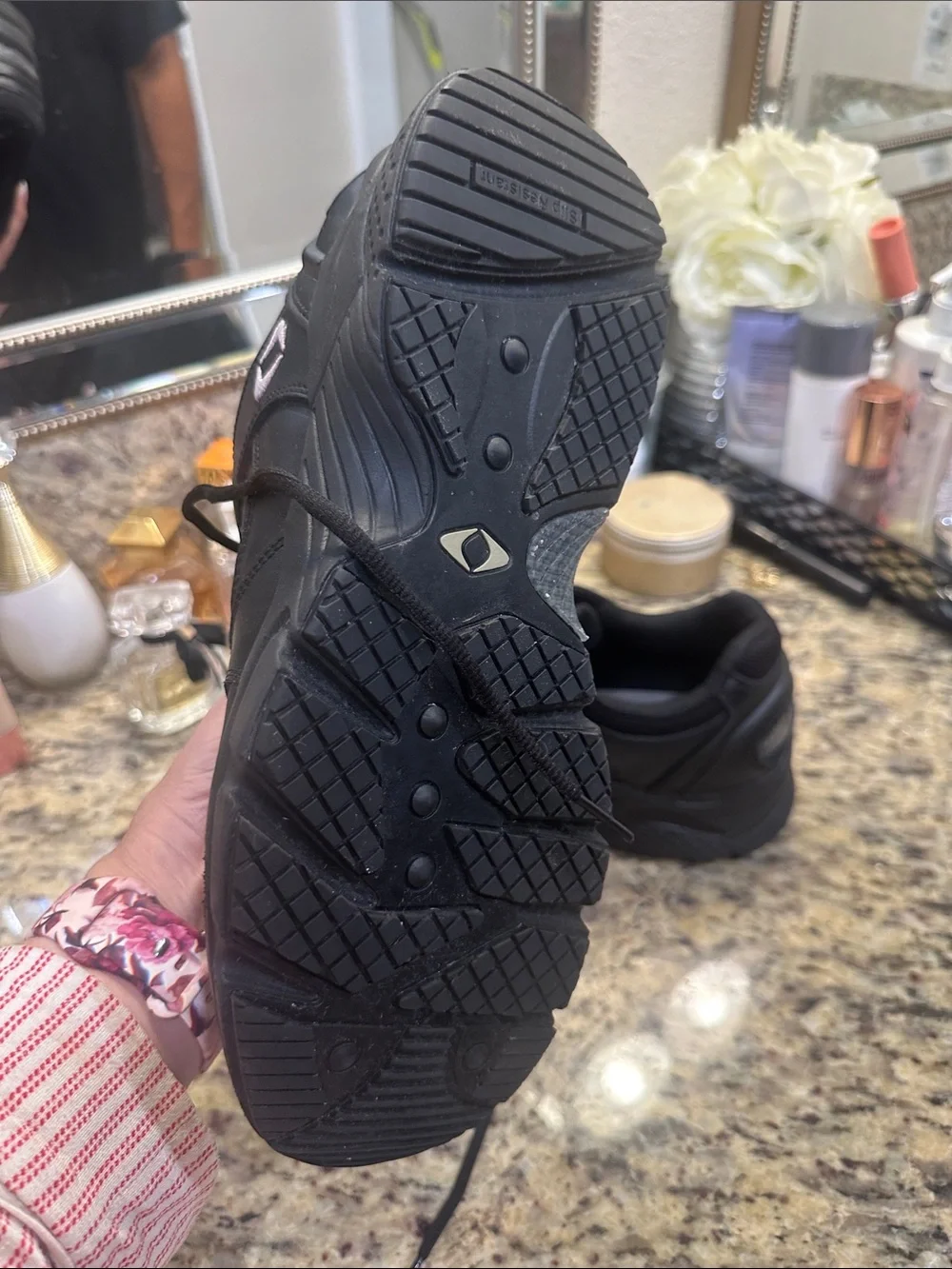 Apex lightweight athletic