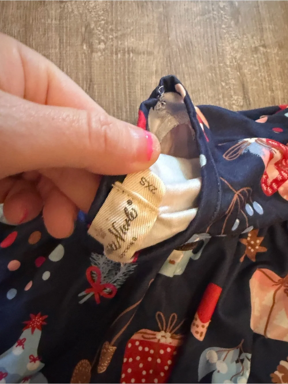 Marie Nicole cute navy