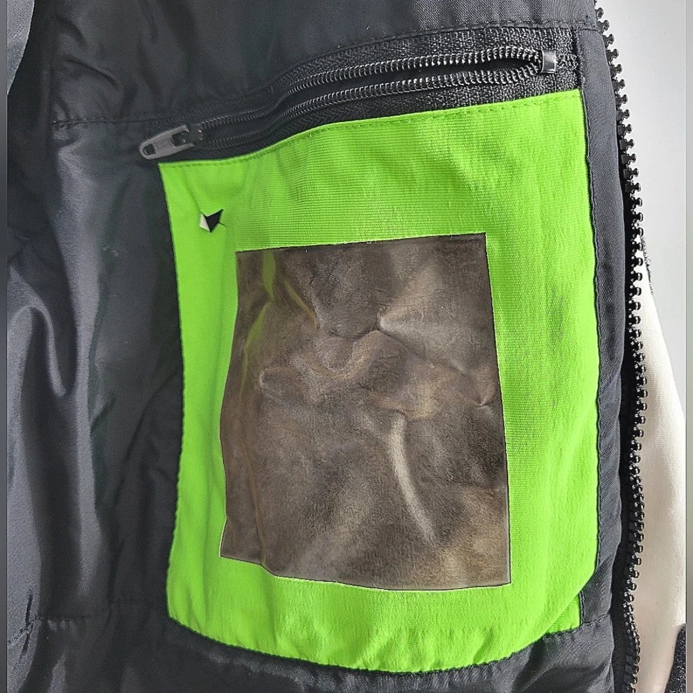 Obermeyer neon green