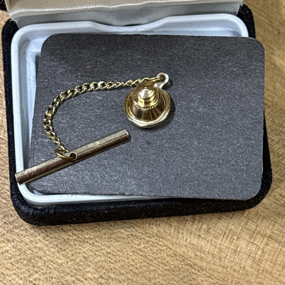 Levy’s vintage gold