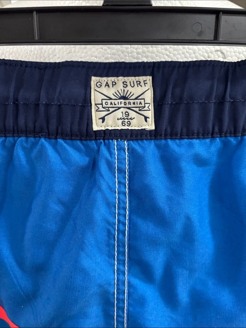 GAP horizontal yellow