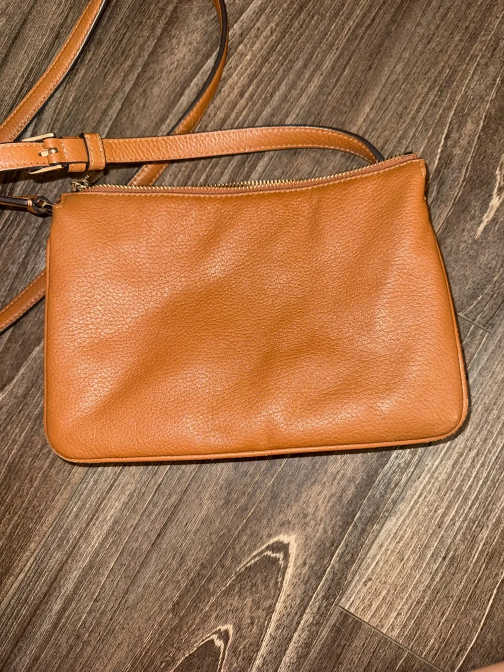 kate spade clean slim pebbled