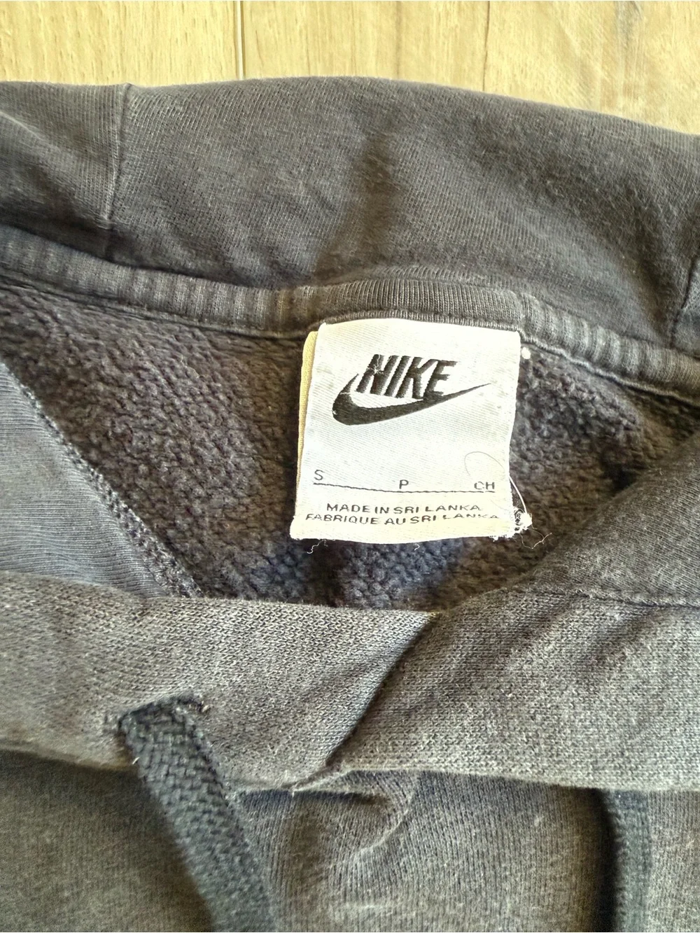 Nike faded black