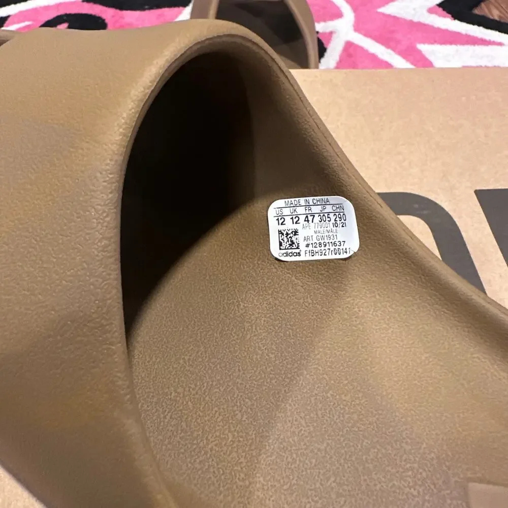 Yeezy adidas slide