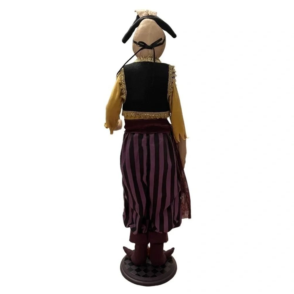 Department 56 vest art
