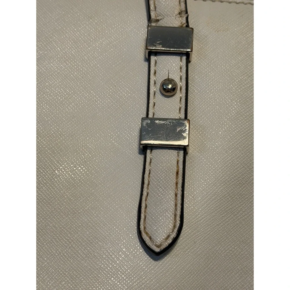 Guess cream saffiano