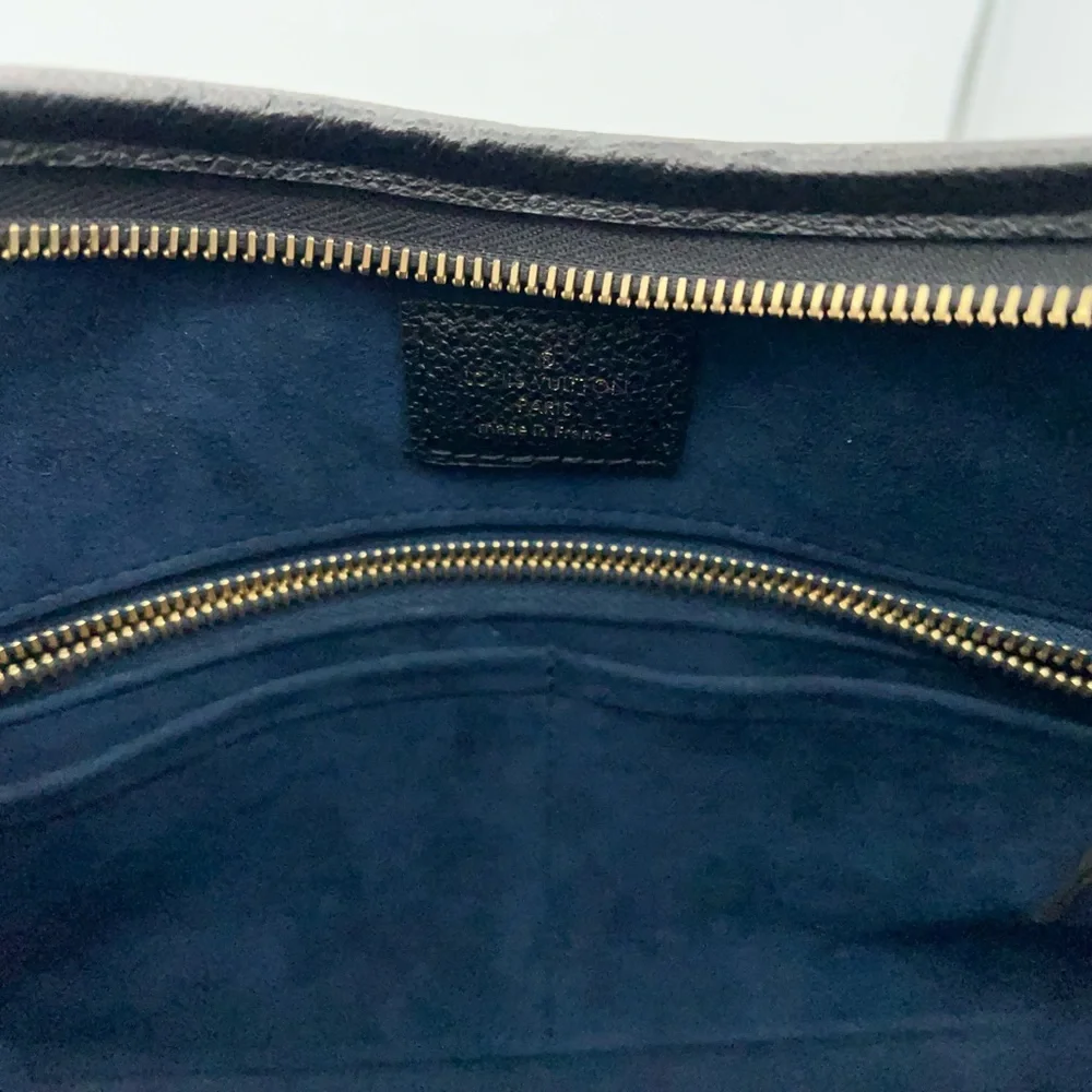 Louis Vuitton chic louis