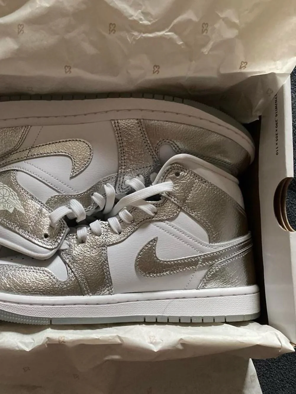 Nike Air Jordan 1 Low White Metallic Silver